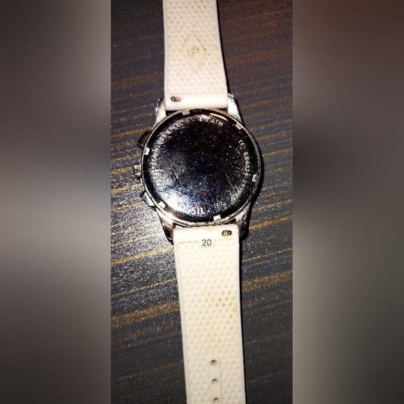 Fossil Modern Pursuit White Silicone Strap Watch - Picture 5 of 5